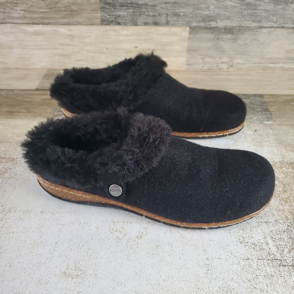 Earth Shoes Elena Womens Clogs Sz 7 M Black Cold Weather Cozy Slip-On Faux Fur